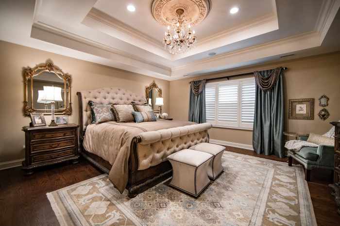 Elegant master bedroom design