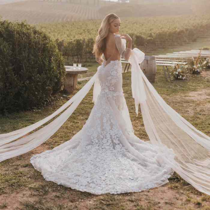 Back cowl wedding dress